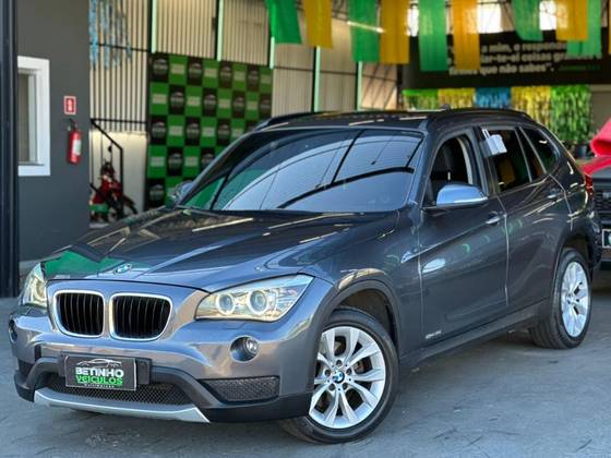 BMW X1 2.0 18I S-DRIVE 4X2 16V GASOLINA 4P AUTOMÁTICO BMW X1 2.0 18I S-DRIVE 4X2 16V GASOLINA 4P AUTOMÁTICO
